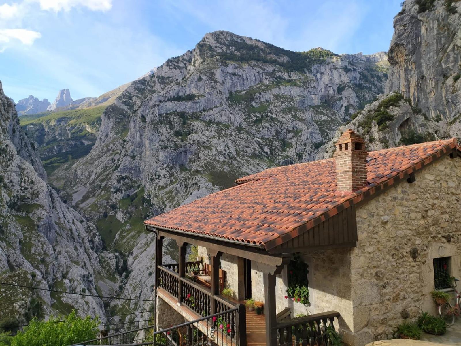 Apartmán El Portal Del Abuelo Arenas De Cabrales Exteriér fotografie