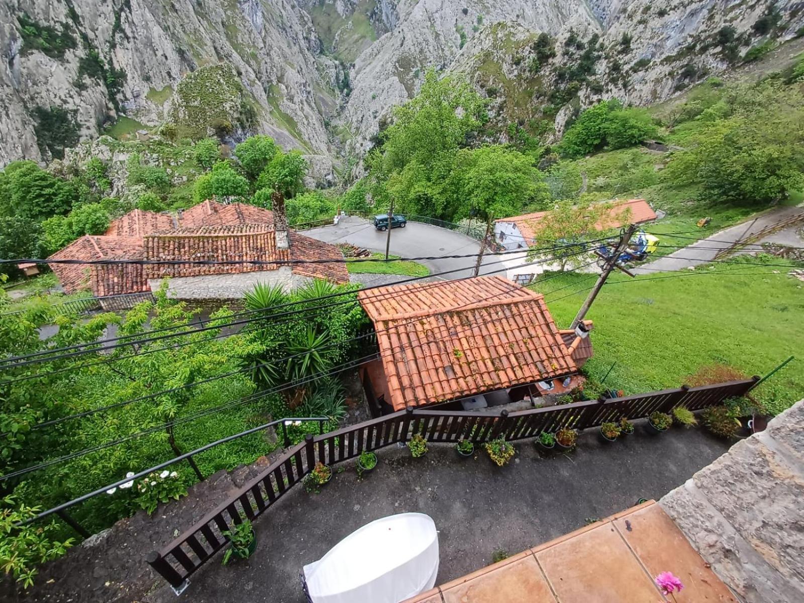 Apartmán El Portal Del Abuelo Arenas De Cabrales Exteriér fotografie