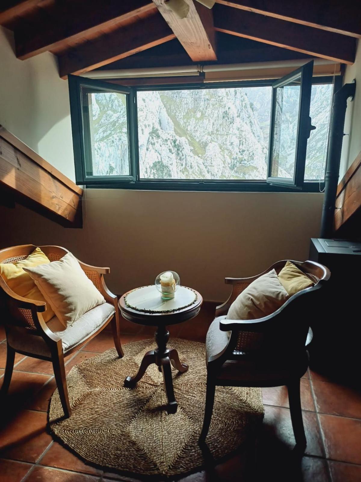 Apartmán El Portal Del Abuelo Arenas De Cabrales Exteriér fotografie