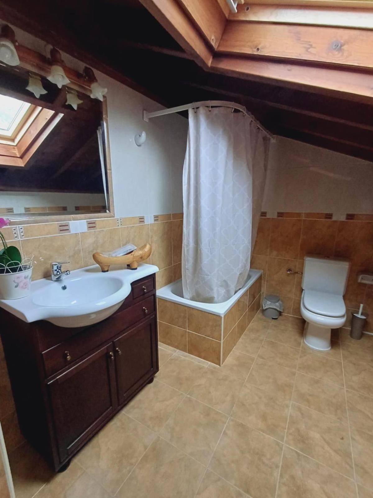 Apartmán El Portal Del Abuelo Arenas De Cabrales Exteriér fotografie
